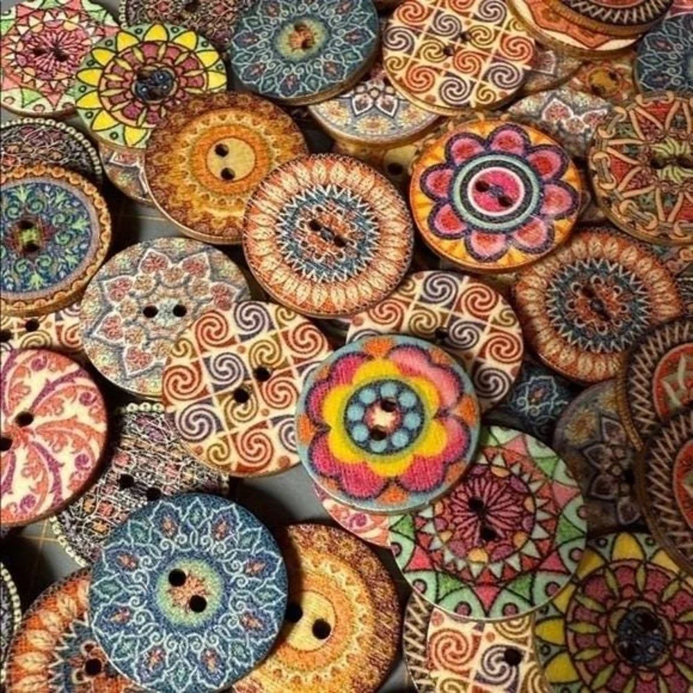 130 Assorted Round Vibrant Wood Buttons Boho Mandala Patterns Crafting Sewing‎